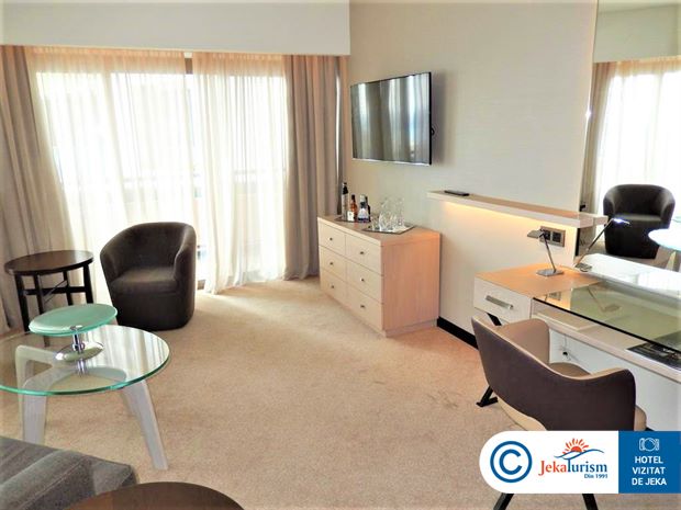 Poze Four Seasons Cipru