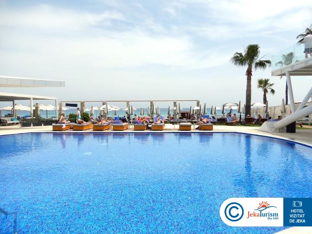 Poze Flamingo Paradise Beach 10