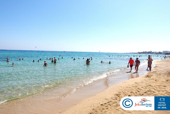 Poze Flamingo Paradise Beach 14