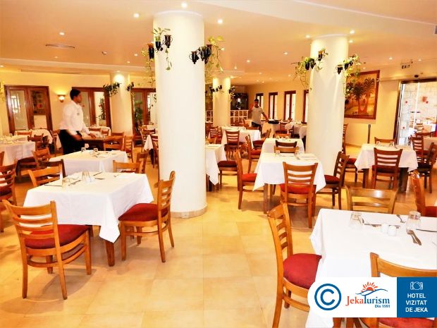 Poze Fort Arabesque West Bay 6