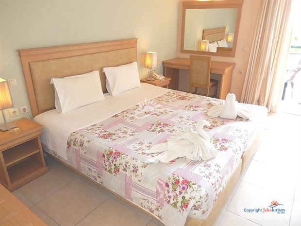 Poze Glyfada Beach Grecia