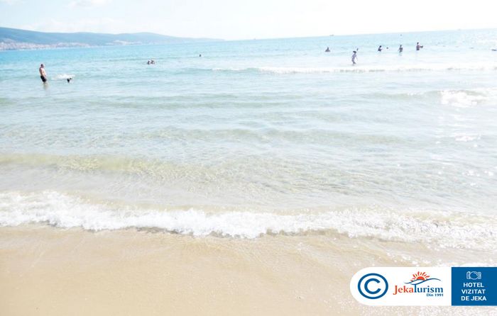 Poze Golden Rainbow Beach 11