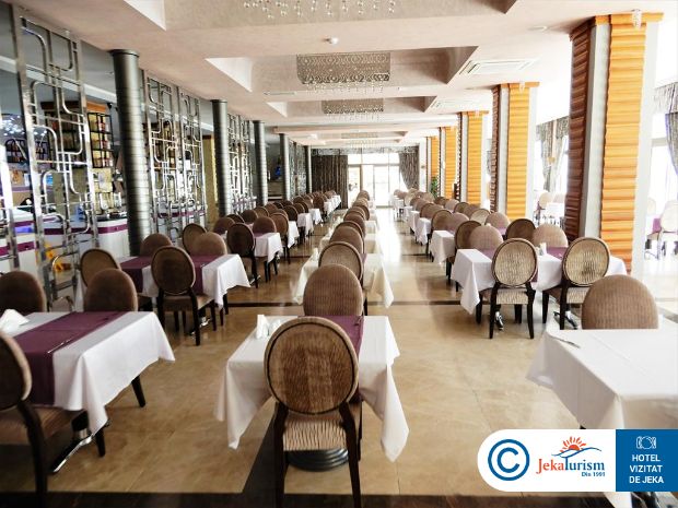 Poze Golden Rock Beach Turcia