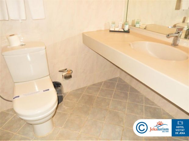 Poze The Grand Blue Sky International 7