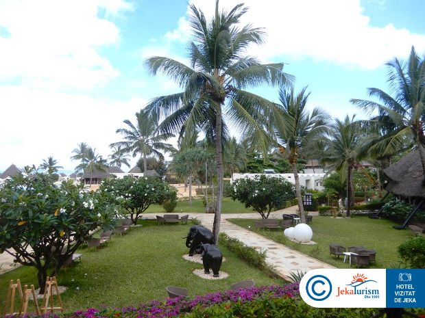 Poze Gold Zanzibar Beach House & Spa 15