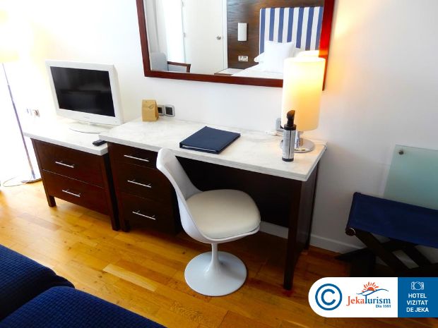 Poze Grecian Sands 6