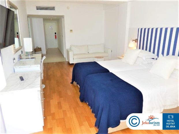 Poze Grecian Sands 9