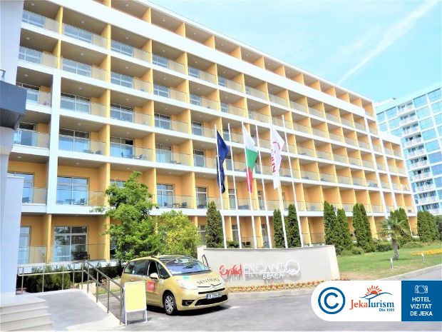 Poze Grifid Encanto Beach Nisipurile De Aur