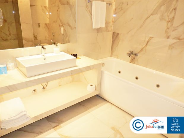 Poze High Beach White 7