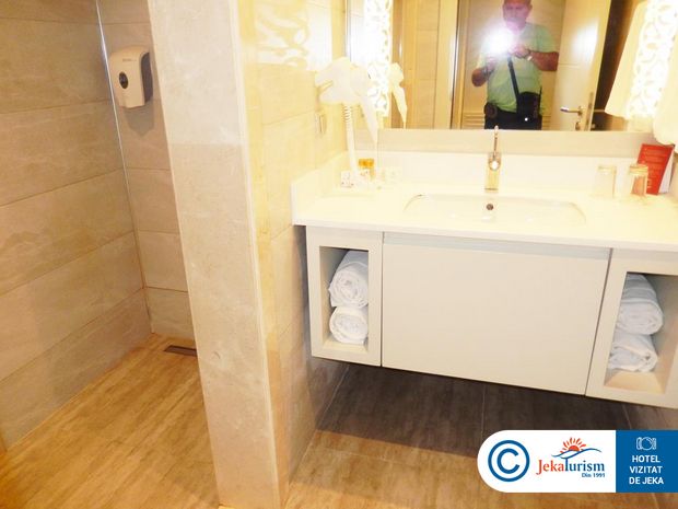 Poze Horus Paradise 12