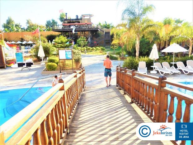 Poze Haydarpasha Palace 17