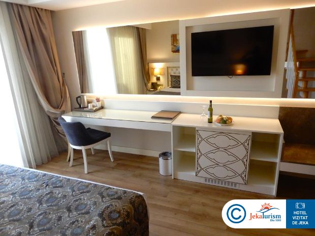 Poze Haydarpasha Palace 6