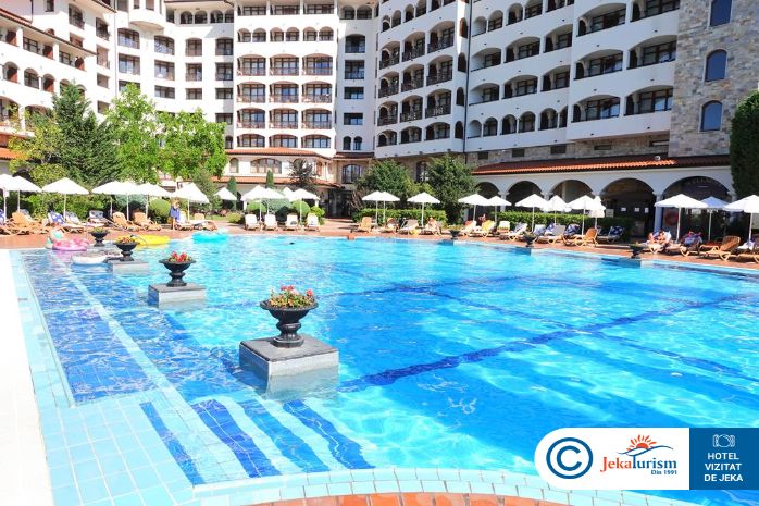 Poze Helena Sands 12