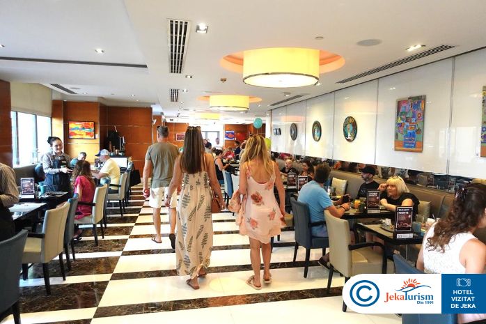 Poze Hilton Dubai The Walk 16