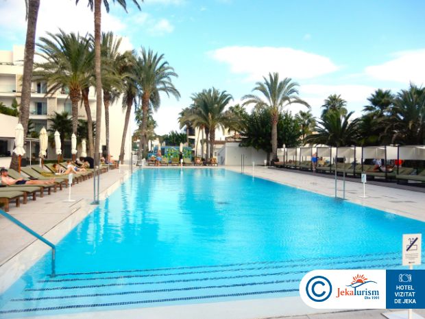 Poze Hm Ayron Park 8