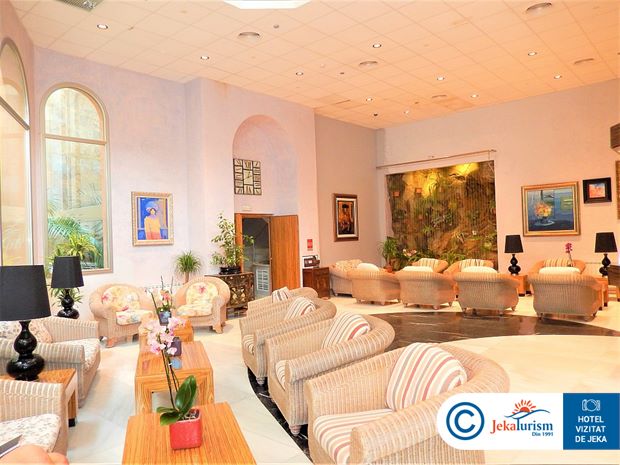 Poze Hotel Alba Seleqtta