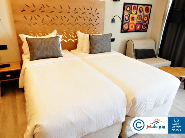 Poze Hotel Atlantis Beach