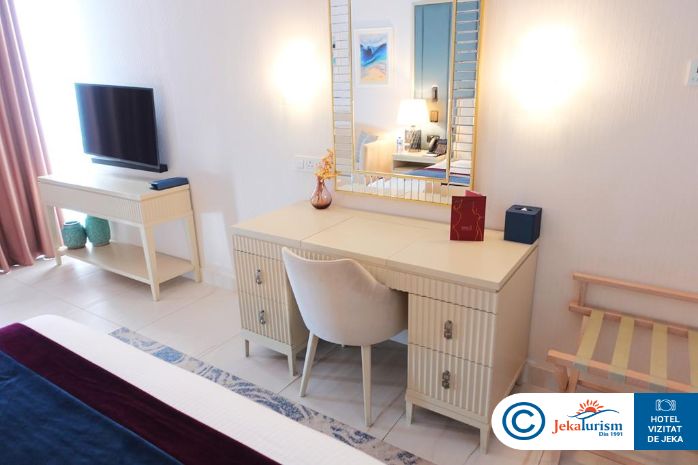 Poze Hotel Amavi, Made For Two Hotels Paphos