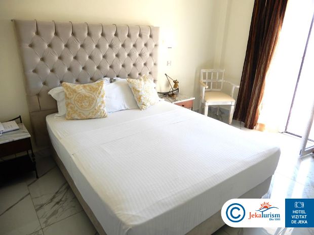 Poze Hotel Cavomarina Beach