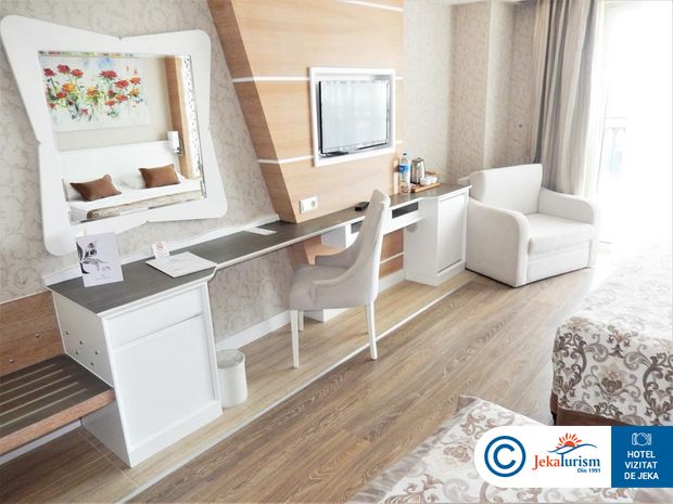 Poze Hotel Crystal Sunset Pearl Collection Side