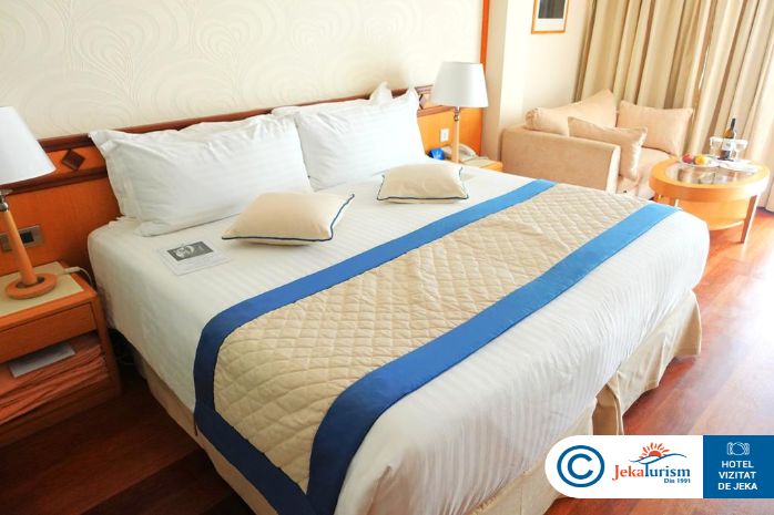 Poze Hotel Constantinou Bros Athena Beach