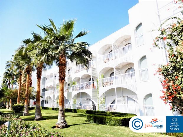 Poze Hotel Desert Rose