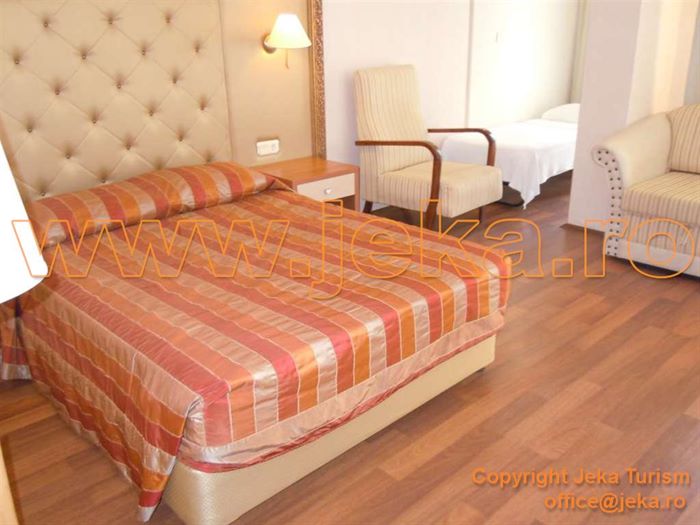 Poze Hotel Laur Hotels Experience & Elegance