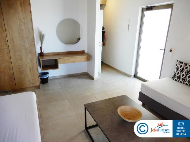 Poze Hotel Enorme Maya Beach Creta Grecia