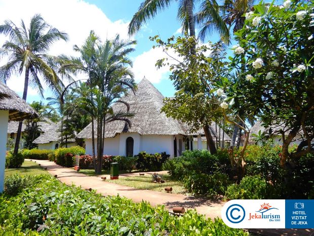 Poze Hotel Essque Zalu