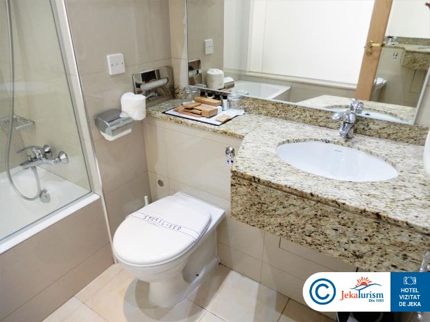 Poze Hotel Golden Bay Beach Larnaca Cipru