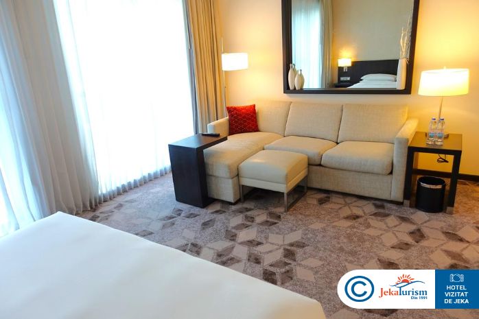 Poze Hotel Hyatt Place Dubai Jumeirah Dubai