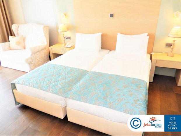 Poze Hotel Istion Club