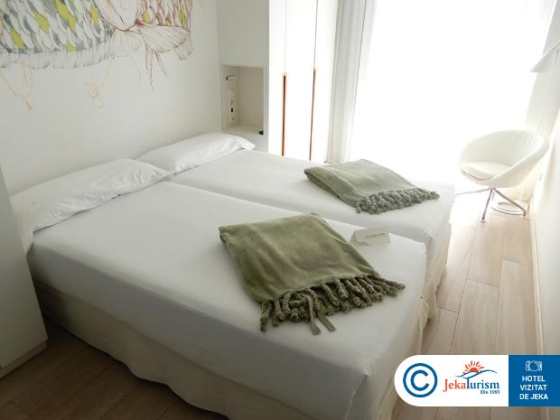 Poze Hotel Iberostar Waves Bahia De Palma