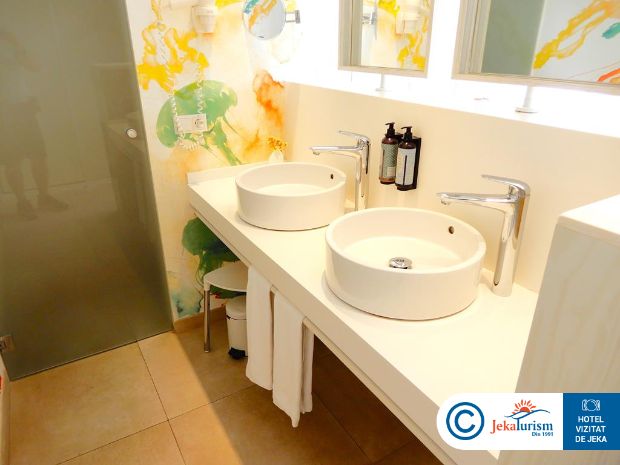 Poze Hotel Iberostar Waves Alcudia Park Mallorca Spania