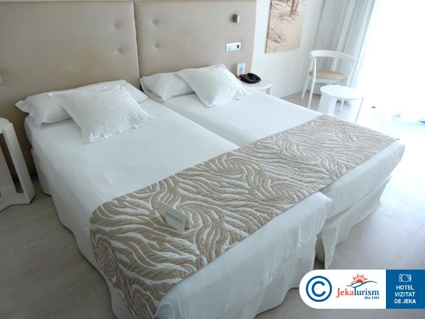 Poze Hotel Iberostar Waves Cala Millor