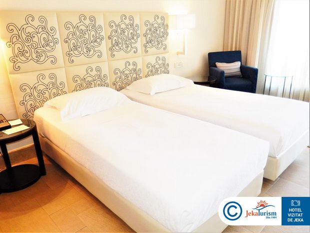 Poze Hotel Kernos Beach Hotel & Bungalows