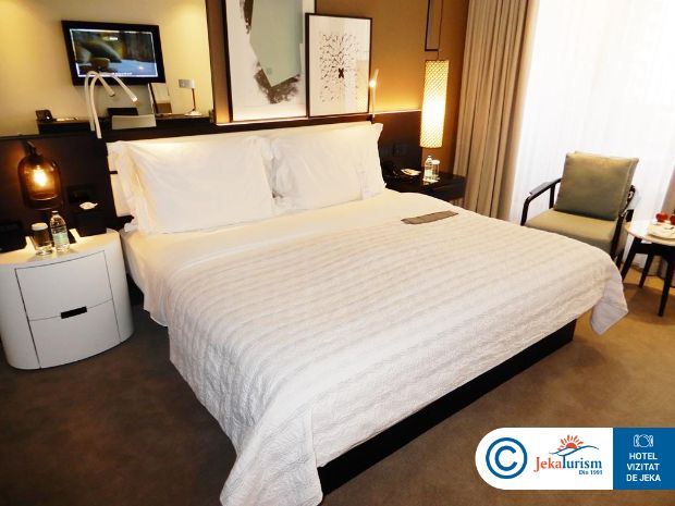 Poze Hotel Le Royal Meridien Beach Resort And Spa