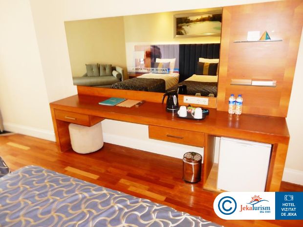 Poze Hotel Liberty Lara Lara