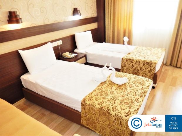 Poze Hotel Lonicera World