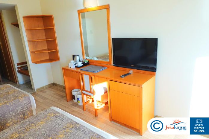 Poze Hotel Miramare Queen Side