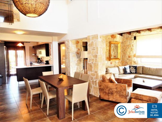 Poze Hotel Nefeli Villas Kassandra Grecia