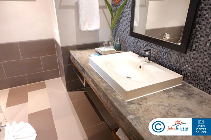 Poze Hotel Outrigger Khao Lak Beach Resort Khao Lak Thailanda