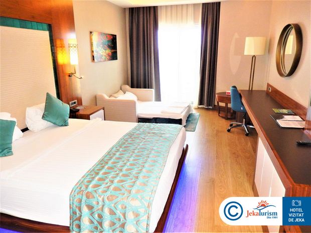 Poze Hotel Ramada Resort Kusadasi & Golf