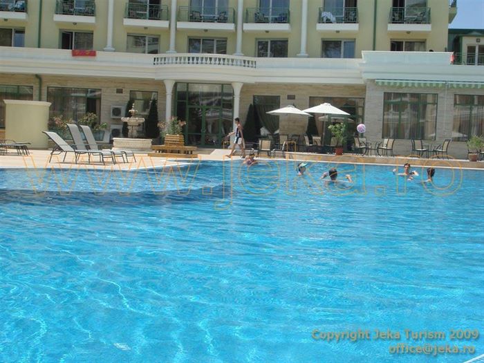 Poze Hotel Romance Hotel And Family Suites Sf Constantin Si Elena