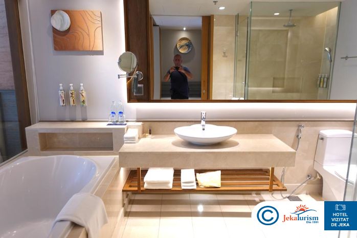 Poze Hotel Renaissance Phuket Resort And Spa Phuket Thailanda