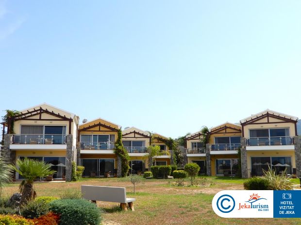 Poze Hotel Restia Suites