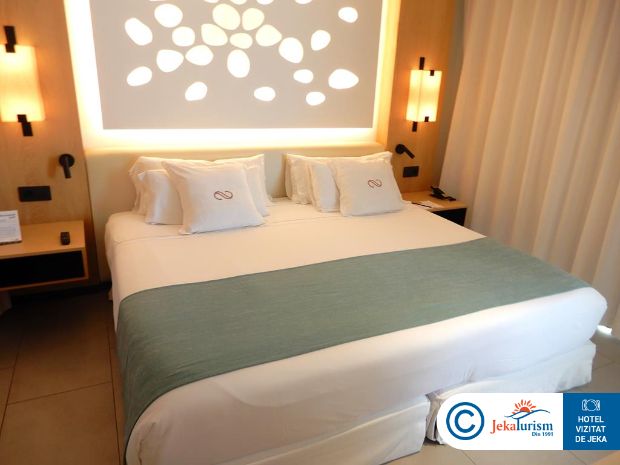 Poze Hotel Royal Hideaway Corales Suites