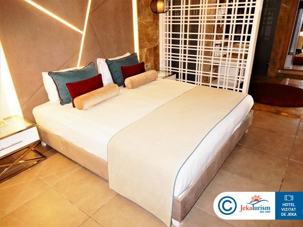 Poze Hotel Sherwood Blue