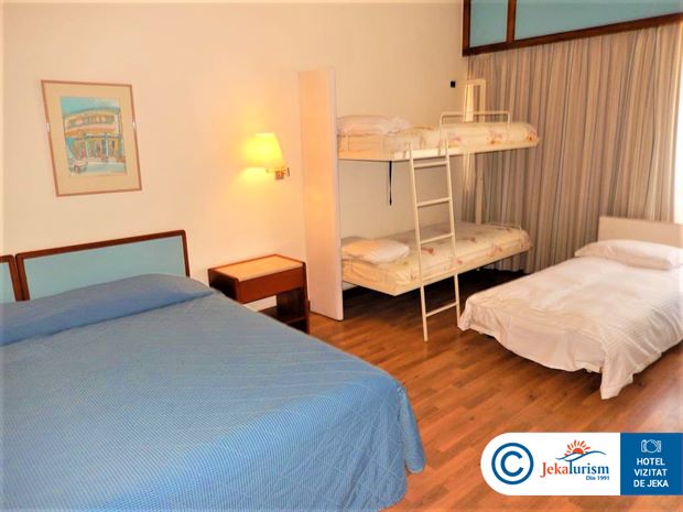 Poze Hotel St Raphael Resort