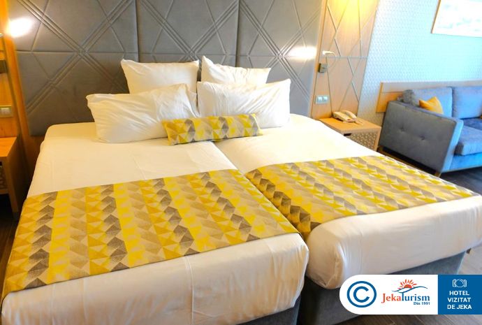 Poze Hotel Secrets Sunny Beach Resort And Spa